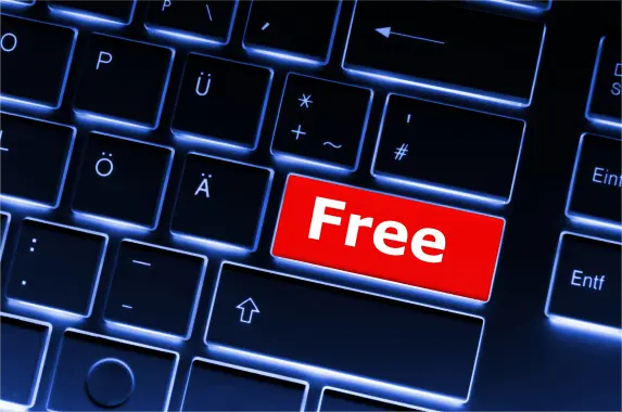 Computertastatur mit Schriftzug Free